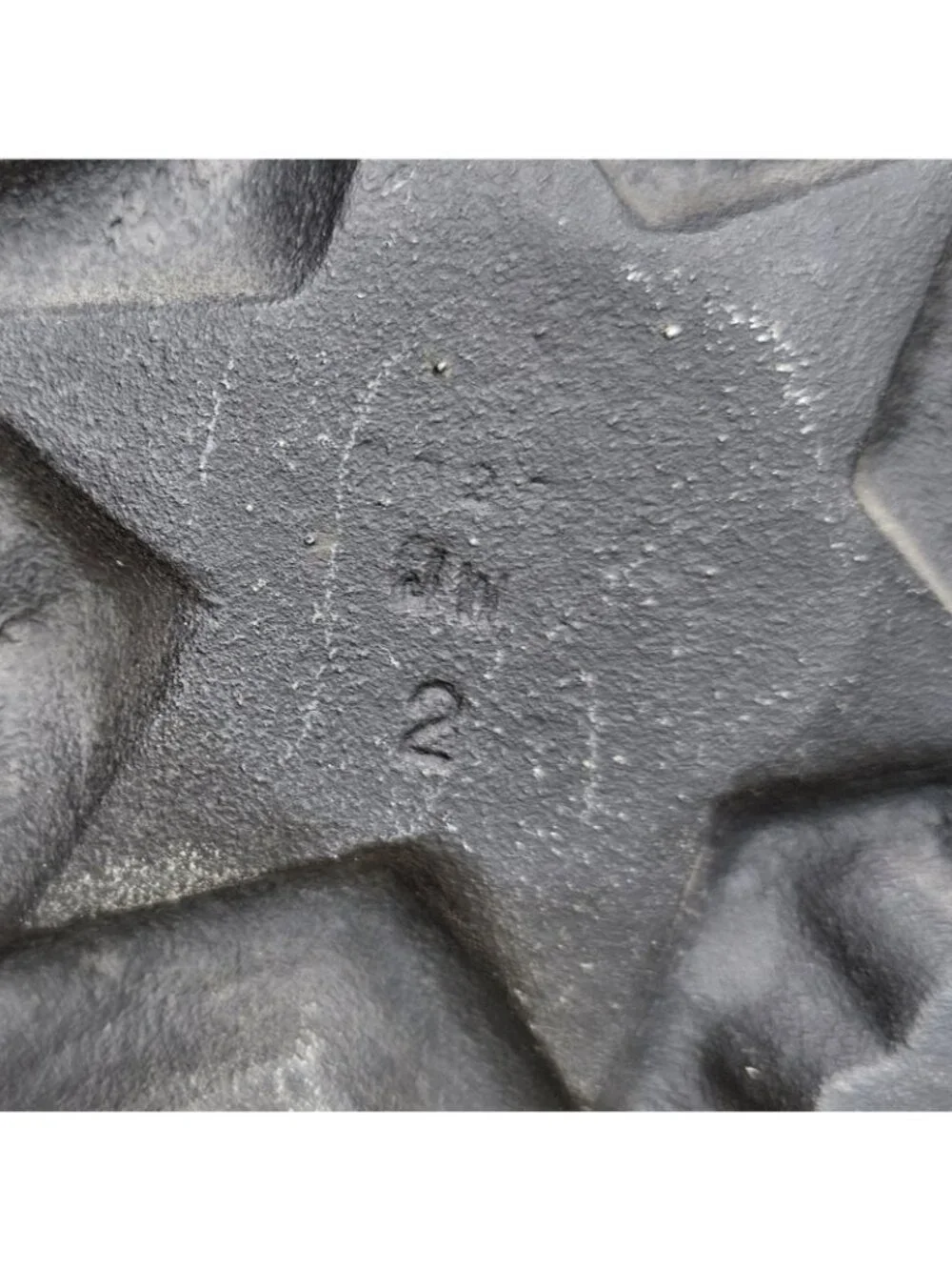 Unbranded Cast Iron Small Shapes Bakeware